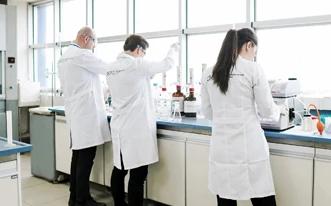 Liderazgo Global en Catalizadores