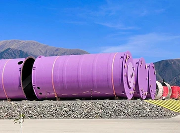 Tanques con resinas Swancor.